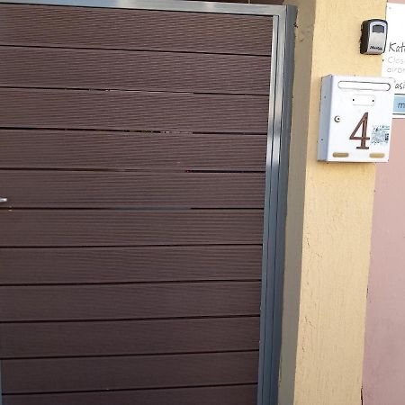 דירות Markópoulon Airport'S Close, Cozy Flat For 6 Persons מראה חיצוני תמונה